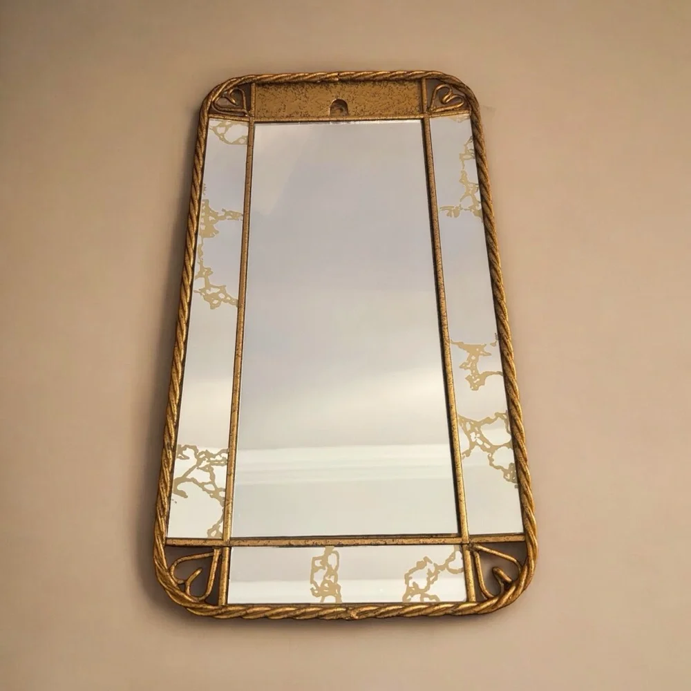 VINTAGE GOLD-TONE WALL MIRROR WITH ETCHED GLASS & ROPE FRAME — 15x8